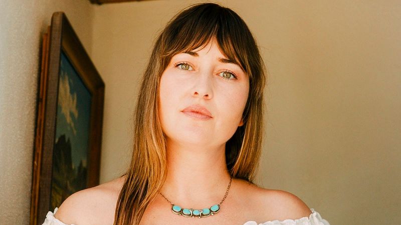 Sin Rodeos - Jess Williamson culmina una década de carrera con un álbum imprescindible - 24/07/26 - Escuchar ahora
