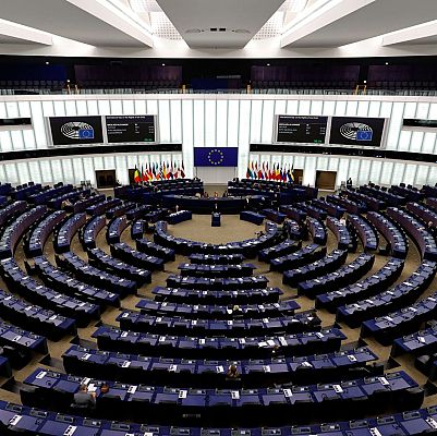 Fin de curso político en la UE con Leire Pajín y Elena Nevado - Europa abierta | Escuchar