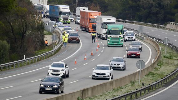 El Parlament avala la vinyeta a les autopistes i descarta tornar als peatges