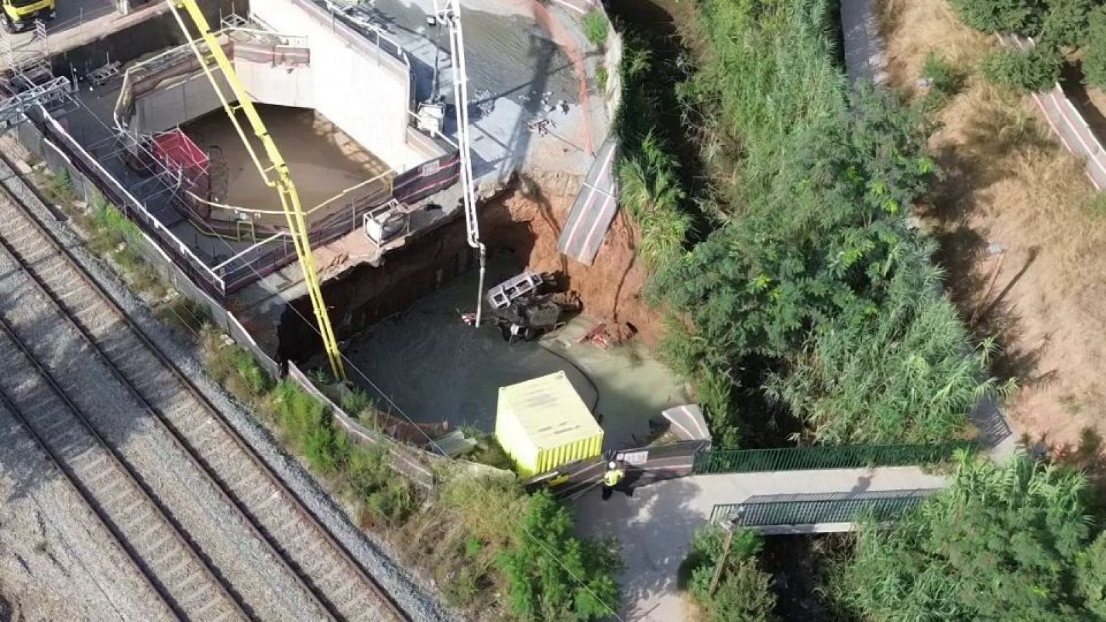 Crida a la tranquil·litat mentre continua l’estabilització de l’esvoranc de Montcada