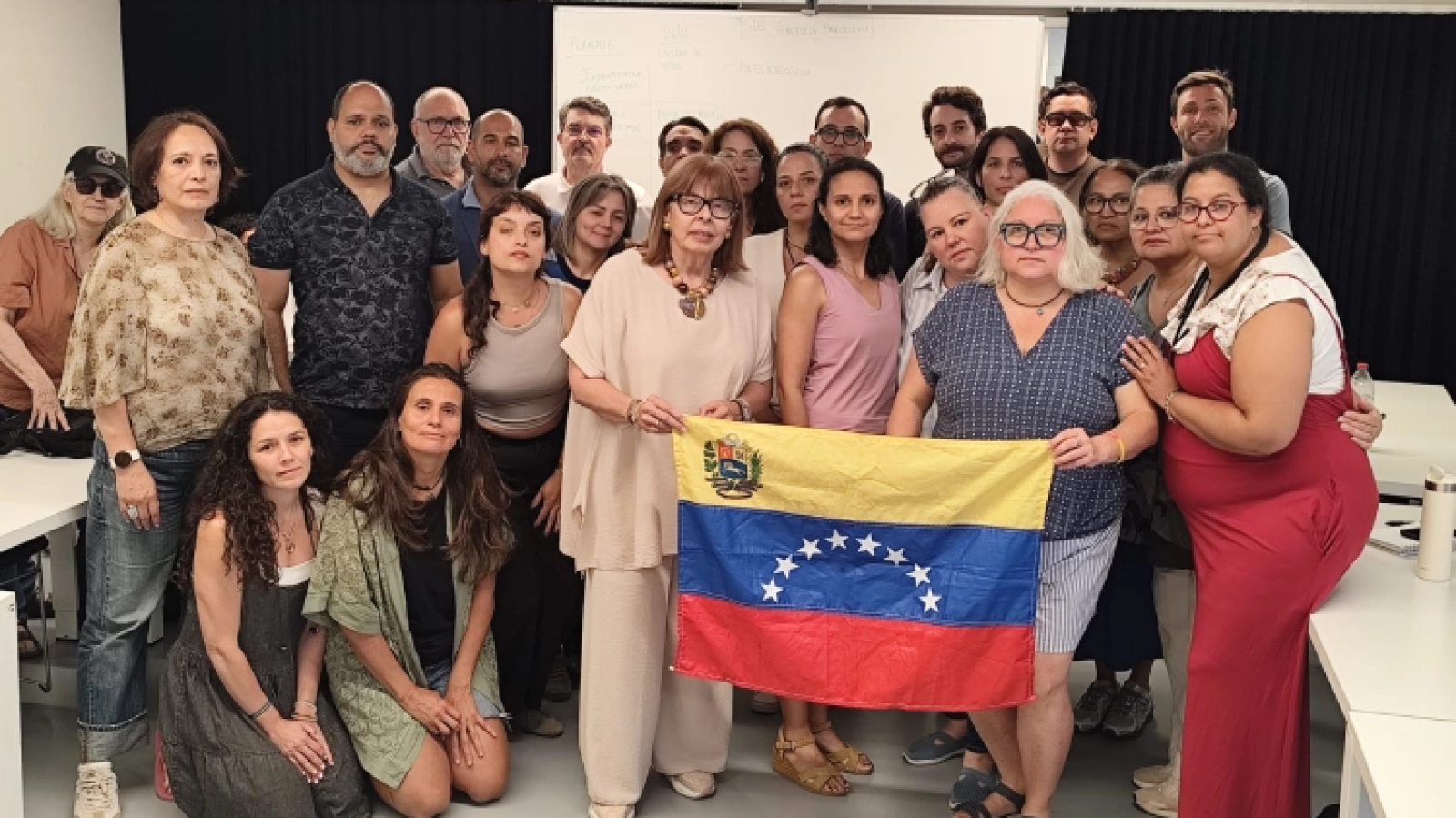 Un mes despr�s del terratr�mol de Vene�uela, la trag�dia i la resposta solid�ria
