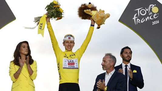 Poga�ar entra en el olimpo del ciclismo al ganar su 5� Tour