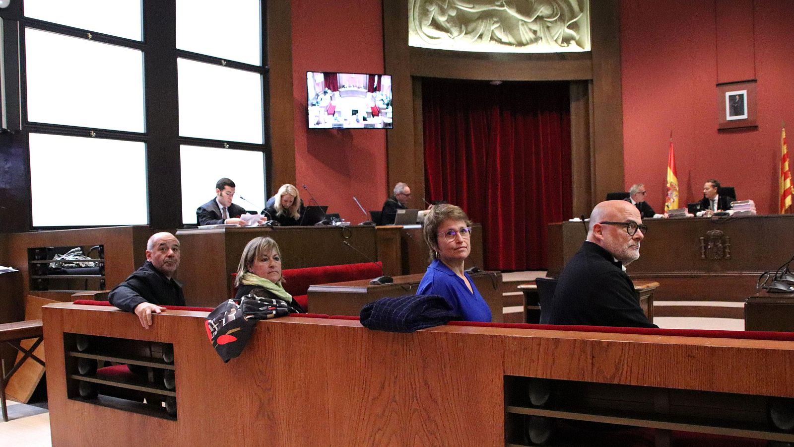 El Suprem amnistia la Mesa del Parlament del 2017