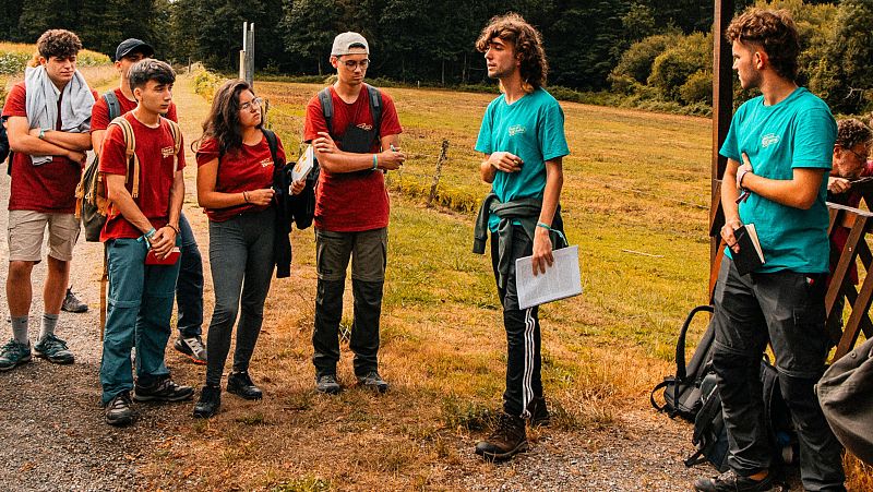 Más cerca - Los jóvenes recorren la ruta al exilio - Escuchar ahora