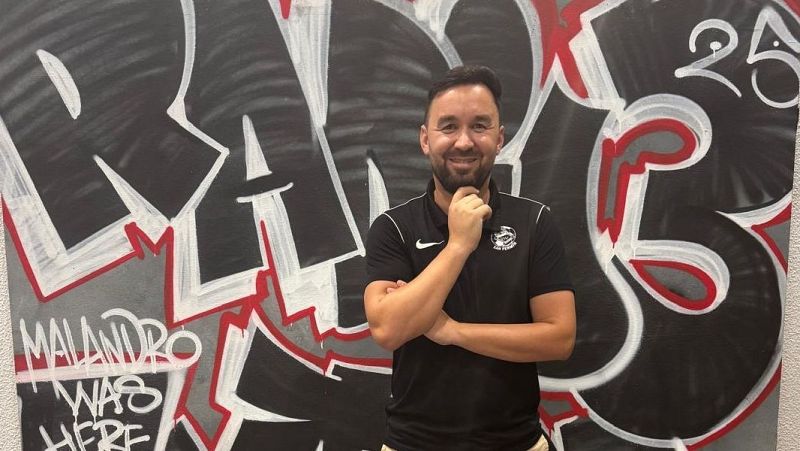 La soledad del corredor de fondo - Andr�s Navarro, presidente de la Asociaci�n Deportiva Cultural San Ferm�n - 05/08/26 - Escuchar ahora