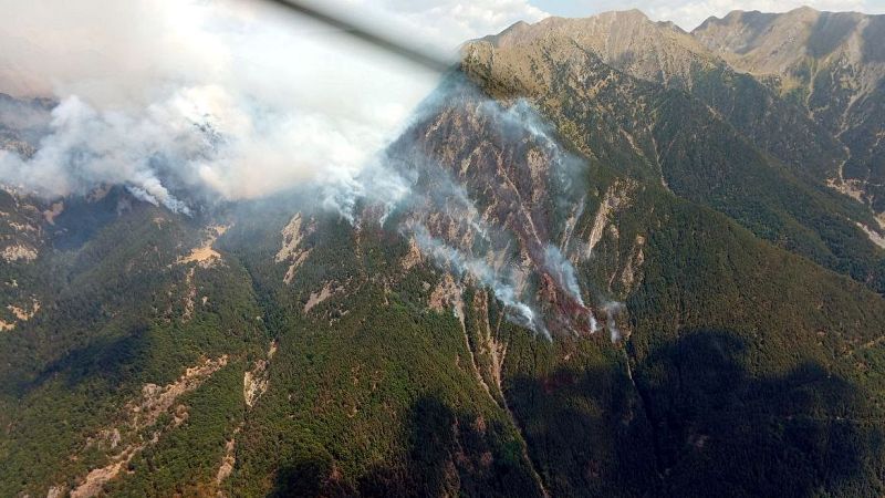L'incendi de Senet al Pirineu de Lleida ja ha cremat més de 70 hectàrees