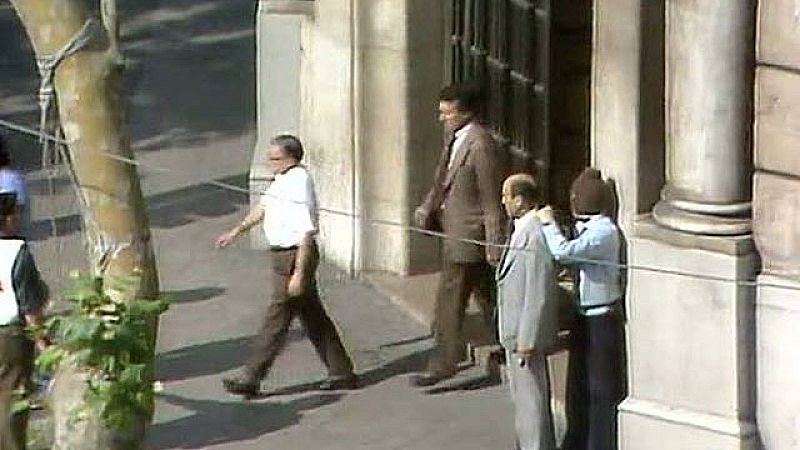 Entrevistes assalt Banc Central Barcelona 1981-  Arxiu Ràdio 4 | Escoltar