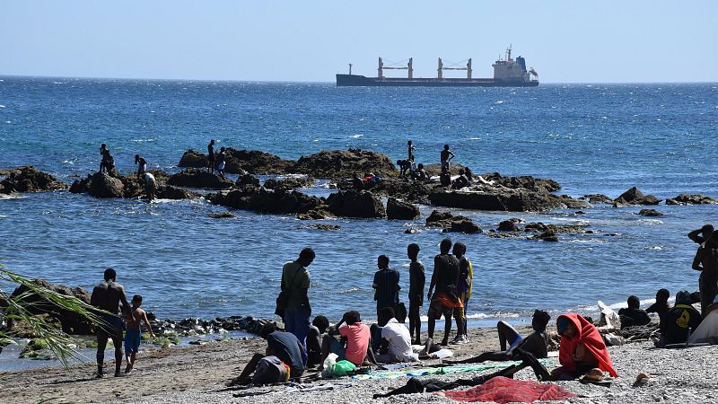 Benzina, consejera de Sanidad de Ceuta: "Necesitamos ayuda" - 24 horas | Escuchar