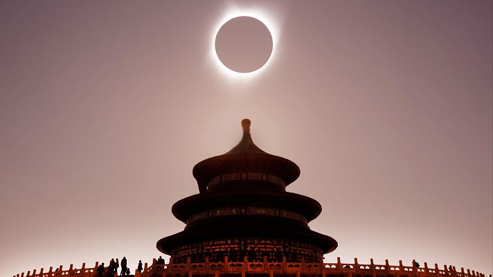 ¿Cómo hemos explicado los eclipses en otras épocas? - El despertador de RNE | Escuchar