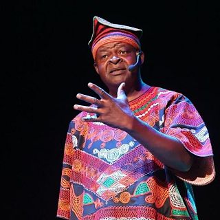 El África que un griot observa desde sus árboles