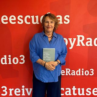 "Dorothy Iannone. Una y otra vez", "Cómo se pone en pie una obra de teatro. Manual para ayudantes de dirección" y la generación del barro