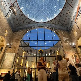 Girona - Visita nocturna al Museo Dalí