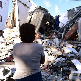 Colombia sigue sumando víctimas tras el terremoto de magnitud 7,4 que ha sacudido el centro y el oeste del país
