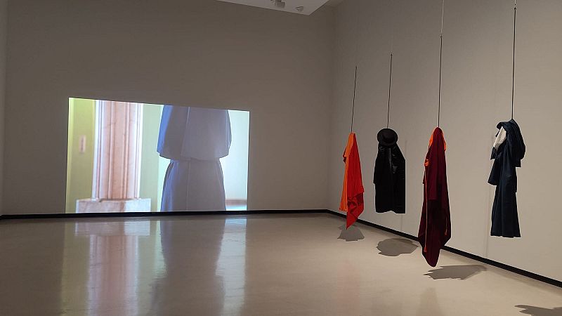 Palabra de arte - Glenda León en la Alhóndiga de Bilbao: Un árbol cae en el bosque - Escuchar ahora.