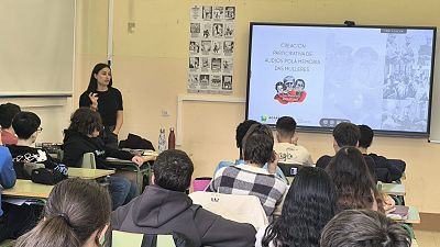 Reportajes Emisoras - A Coru�a - Alumnos hablan con sus abuelos sobre la vida en la dictadura  - 25/08/26 - Escuchar ahora