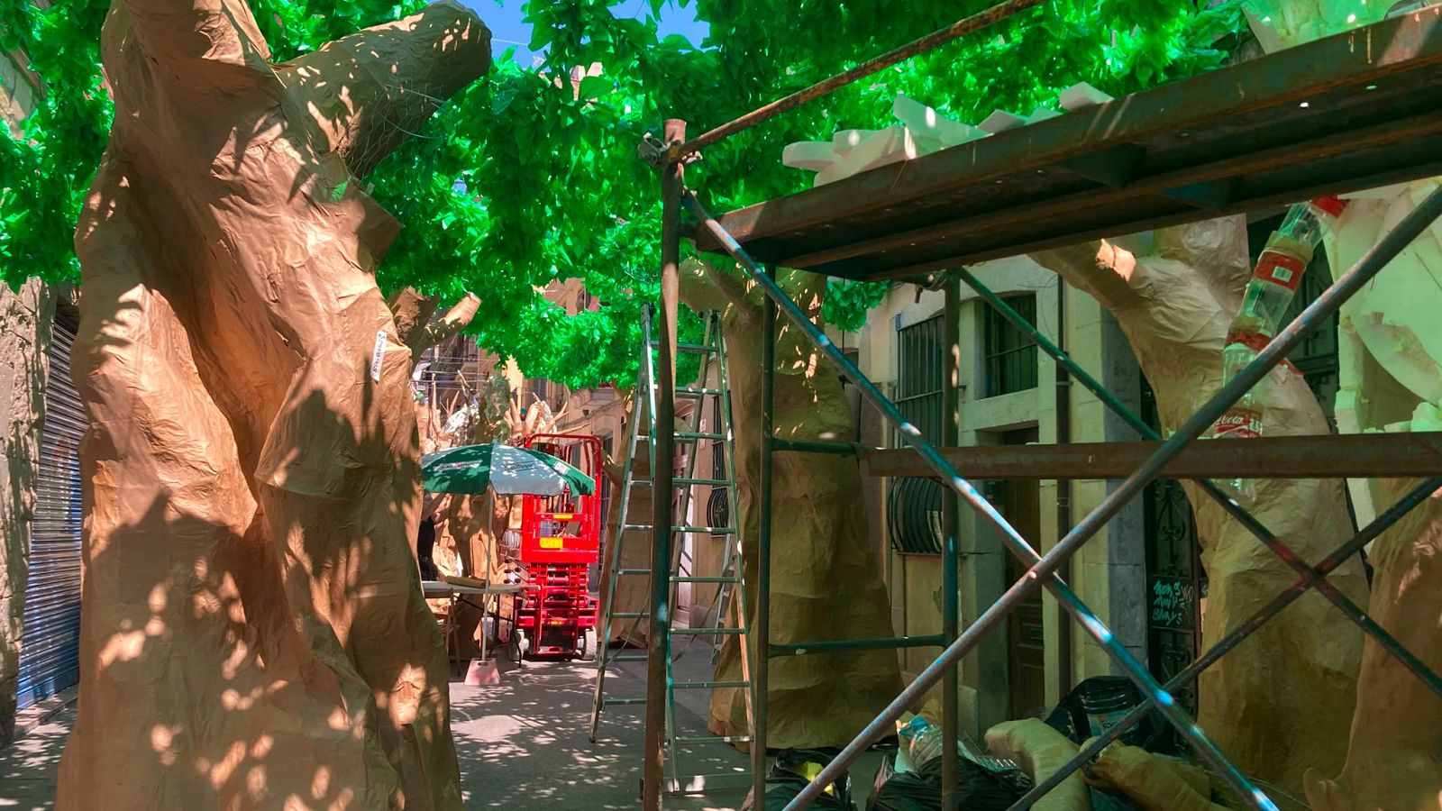 Les festes de Gràcia, a punt de donar el tret de sortida