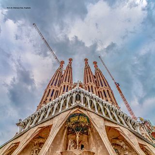 Gaudí: melodía y color