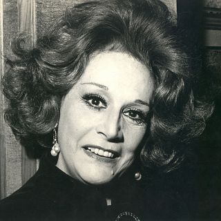 Celia G�mez: la popular vedette de la revista musical espa�ola recuerda sus comienzos