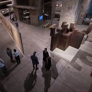 Exposición 'Chillida. Pensar con las manos' en La Térmica