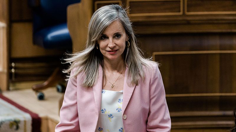 Barbero (Sumar): "Llevamos un mes de chantaje de derechos humanos de PP y Vox" - Las mañanas de RNE | Escuchar
