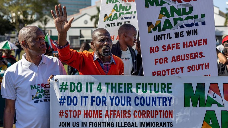 La semilla del odio en Sudáfrica, con Lola Hierro - África hoy | Escuchar