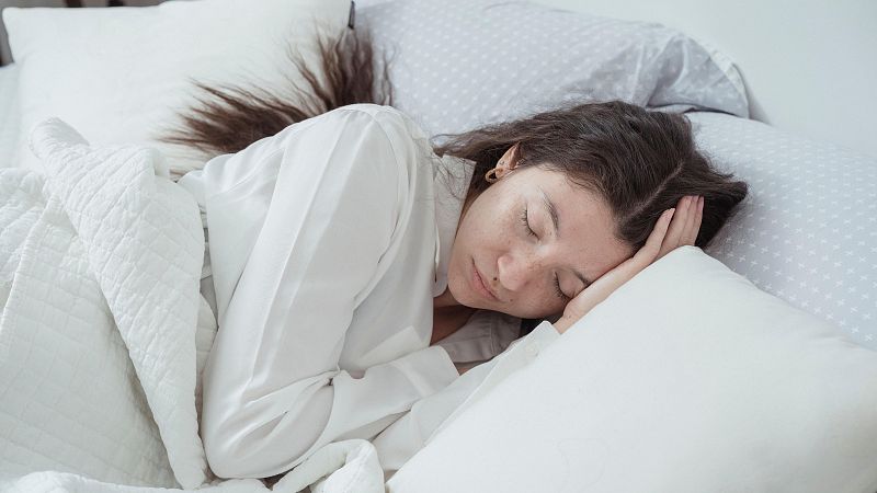 El mat� de R�dio 4 - Edici� Estiu - Com recuperar la rutina del son despr�s de l'estiu i tornar a dormir b� - El mat� de R�dio 4 | Escoltar