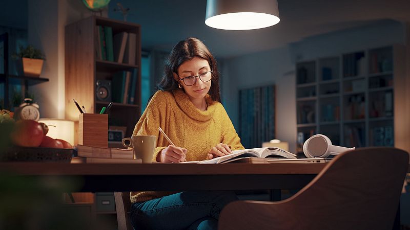 Ágora 3.0 - Voluntad y esfuerzo, las bases de una inteligencia crítica - Escuchar ahora