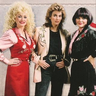Dolly en tres canciones