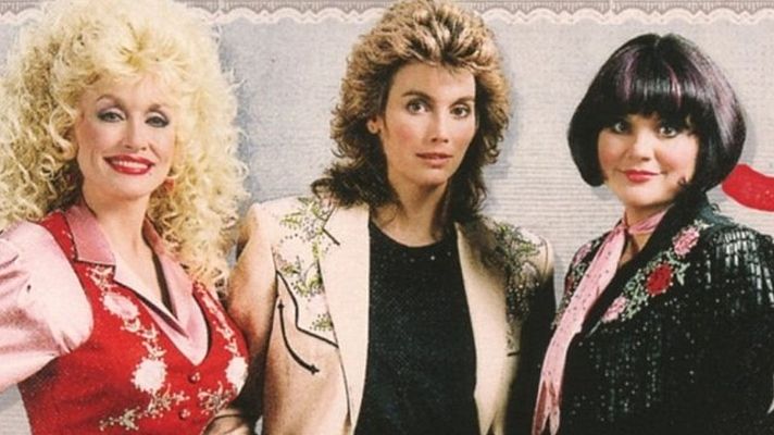 Dolly en tres canciones