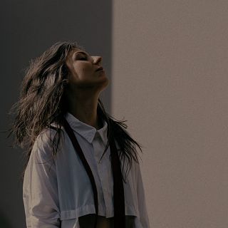 La mística de Julia Holter (III)