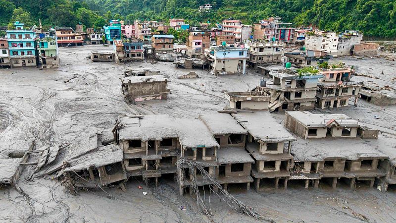 El mat� de R�dio 4 - Edici� Estiu - La riuada del Nepal: qu� ha passat i quin paper hi juga el canvi clim�tic? - El mat� de R�dio 4 | Escoltar