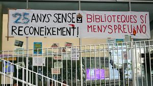 Les biblioteques de Barcelona mantenen la vaga indefinida al setembre