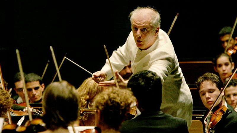 Grandes directores - Daniel Barenboim - 29/08/26 - Grandes directores | Escuchar