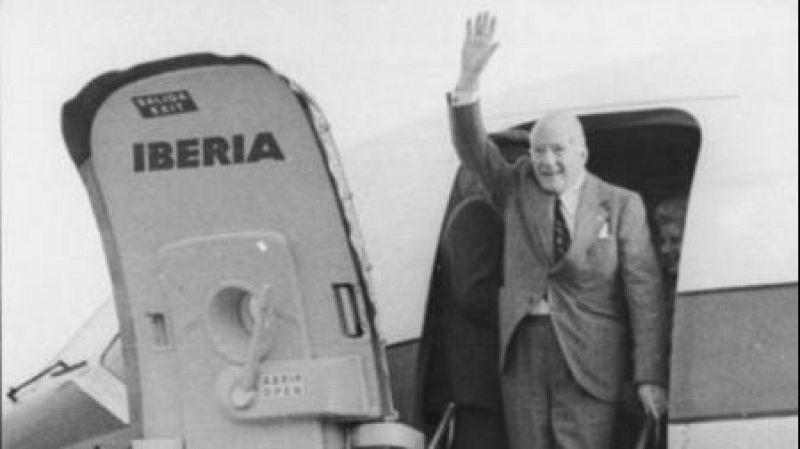 Viatge de Josep Tarradellas a Barcelona en el seu retorn de l'exili | Escoltar