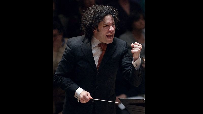Festivales de verano - "Resurrecci�n" con Dudamel - 01/09/26 - Festivales de verano | Escuchar