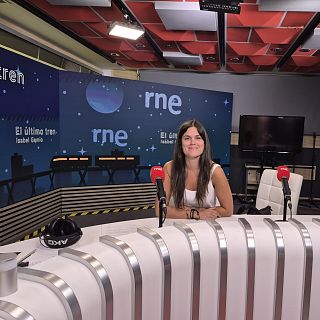Elvira Sastre nos acerca el final del verano a través de la poesía