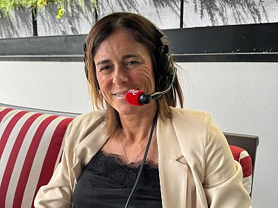 Con ellas. Mujeres que cuentan - Edurne Pasaban: la escaladora de los ochomiles -  02/09/26 - Escuchar ahora