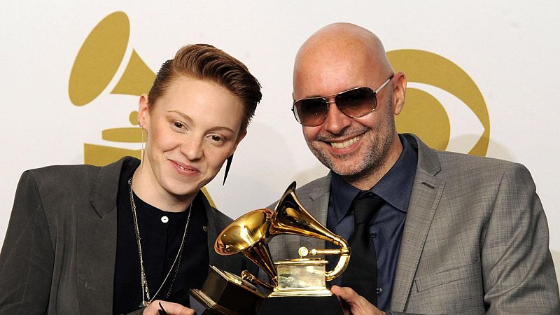 Rebobinando - La Roux, "Bulletproof" - 09/09/26 - Escuchar ahora