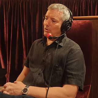 Entrevista con Santiago Roncagliolo: "A León XIV no le tiembla la mano"