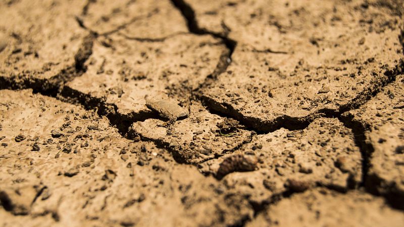 La sequía reduce casi a la mitad el caudal de los ríos cántabros - Cantabria Informativos