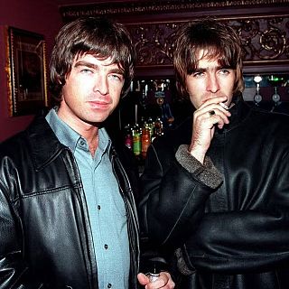 Oasis, "farmeando aura" desde 1994