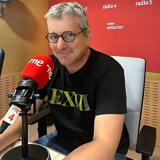 Santiago Roncagliolo afronta los abusos de la Iglesia en 'El pastor y los lobos'