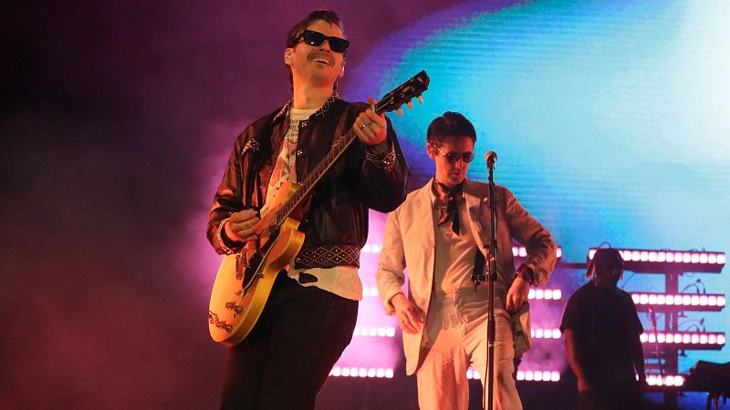 Rebobinando - Foster The People - Pumped Up Kicks - 10/09/26 - Escuchar ahora