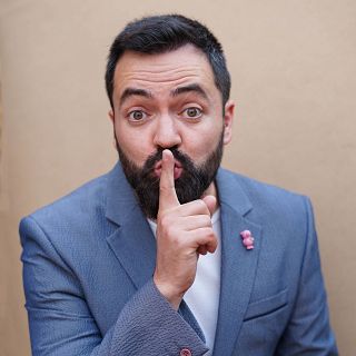 Toni Cano surt pels carrers de Madrid per trobar connexions amb Catalunya