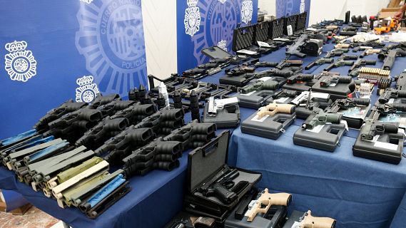Desarticulada una organització criminal a Figueres dedicada al tràfic d'armes de foc