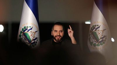 Una marcha recorre San Salvador contra el Gobierno de Bukele