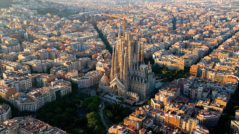 Bon dia i bona sort - Es publica la llista de les millors ciutats del m�n per viure. Us sorprendr� a on queda Barcelona - Bon dia i bona sort