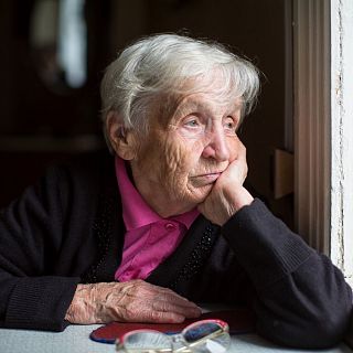 Soledad no deseada en adultos mayores