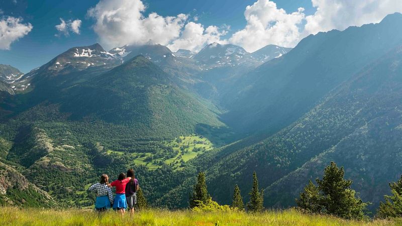 Parc Natural de l'Alt Pirineu en la provincia de Lleida - La Iberia verde