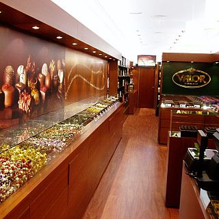 Cinco generaciones de maestros artesanos chocolateros